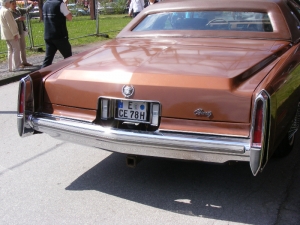 cadillac-eldorado-biarritz-cabrio-1975-1976-2