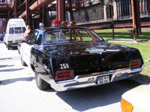 ford-custom-police-car-1970-9