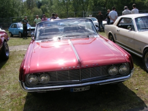 oldsmobile-88-convertible-1962-1