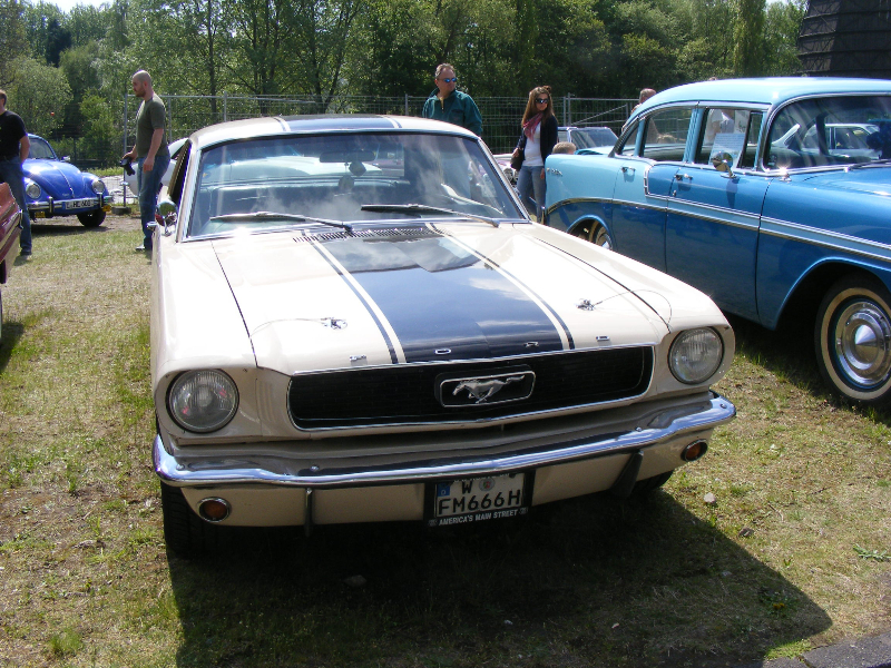 ford-mustang-1964-2